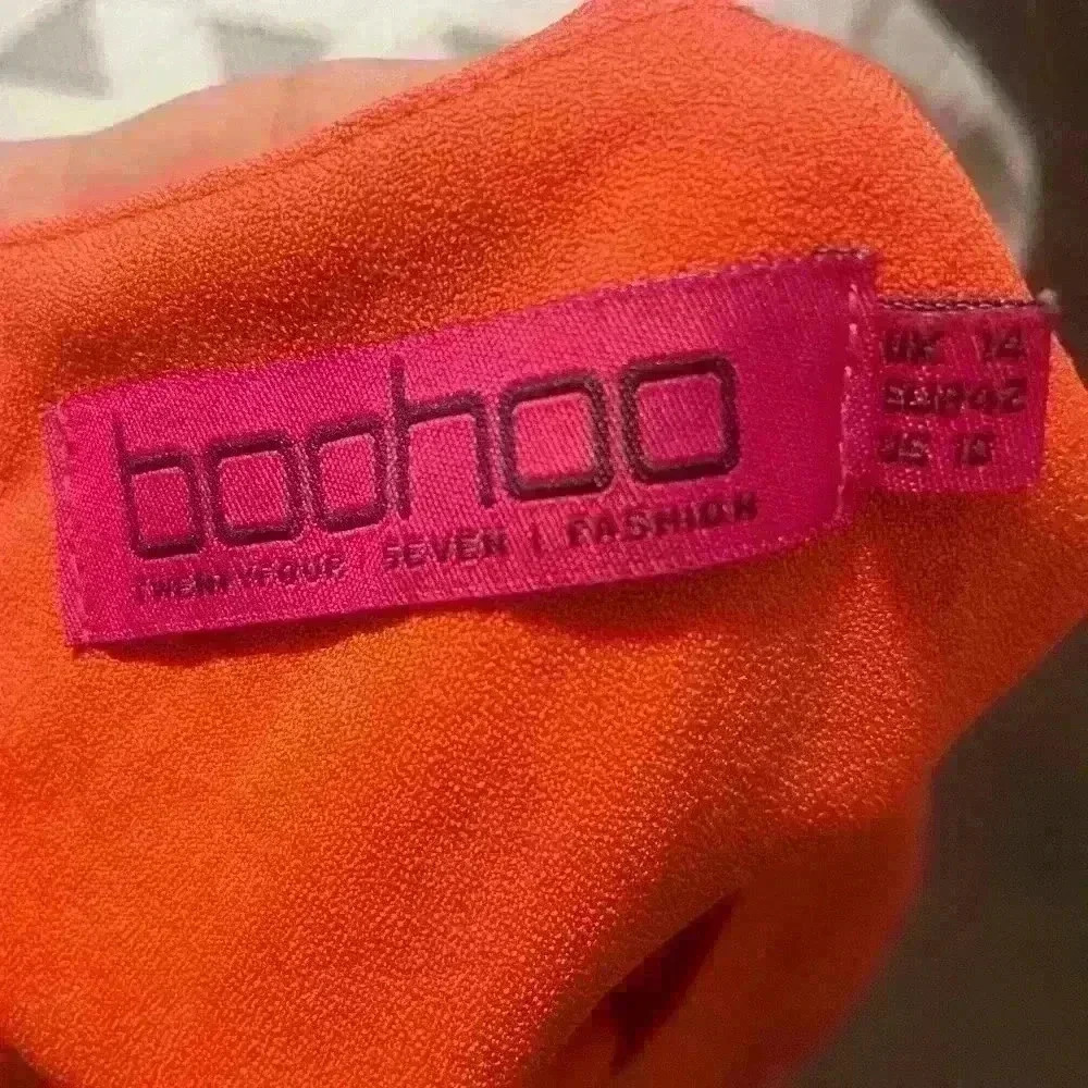 Boohoo Orange Shorts Romper Size 10 - B36 - Picture 6 of 9